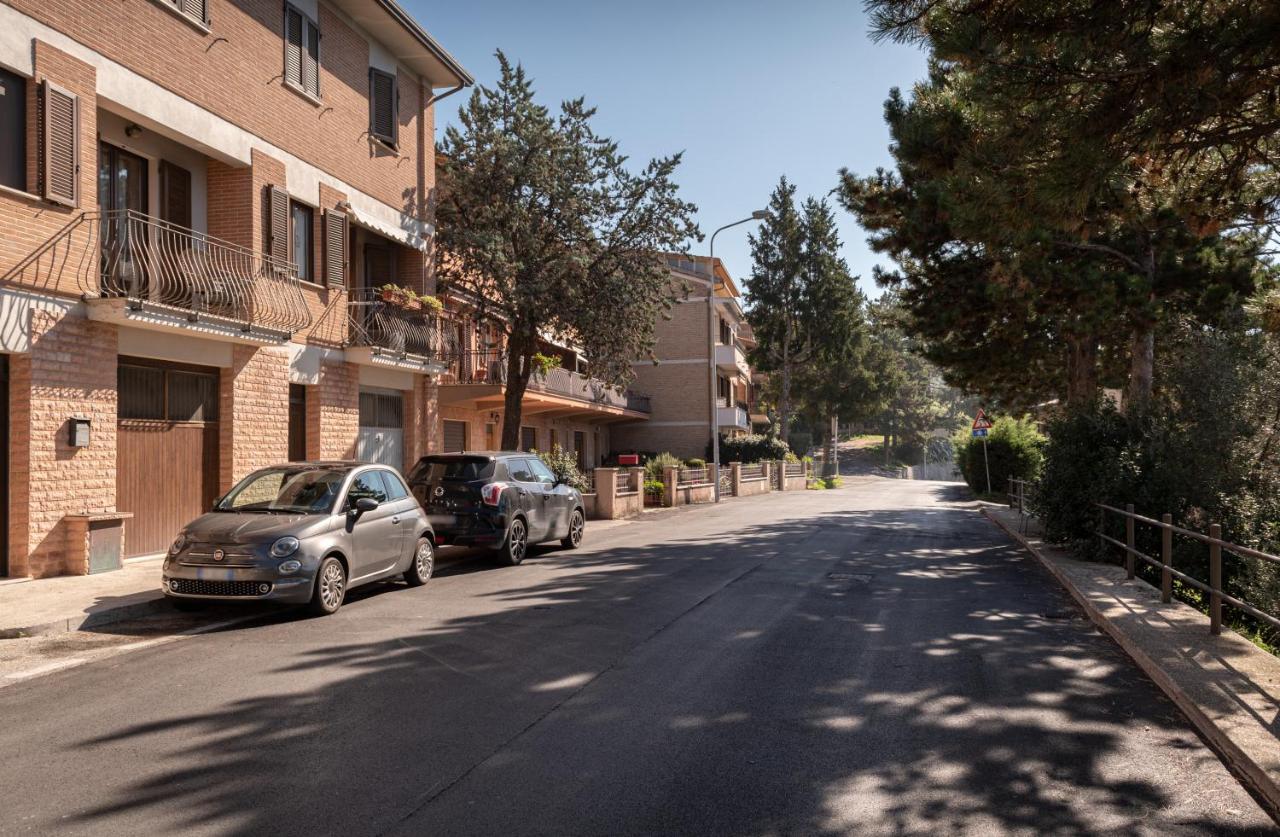 La Pineta Assisi Villa Exterior photo